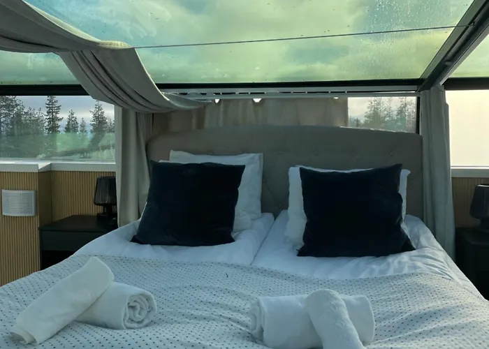 Sky Iglo 6a By Aavalevi * Levi